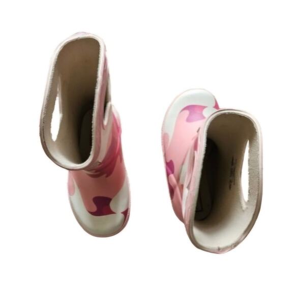 Hunter x Peppa Pig Classic Pull On Rain Boots - Picture 2 of 14